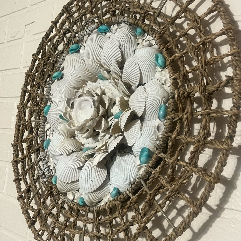 Coastal Boho White Shell Wall Art, Florida Scallop Shells, 19” round handmade - Picture 4 of 5